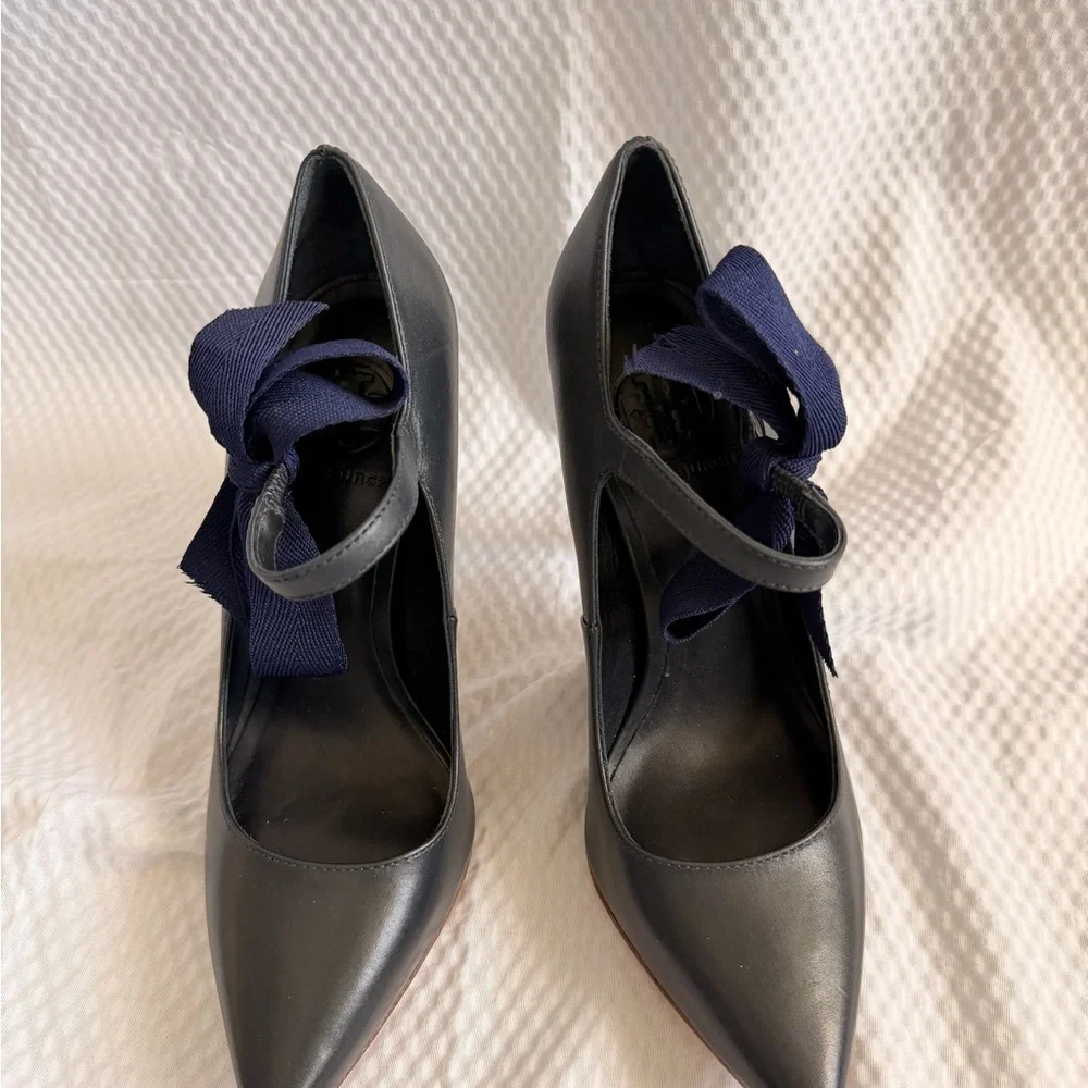 Tory Burch Balletcore Bow Kitten Navy Heels Size 6.5 All Leather NWOB